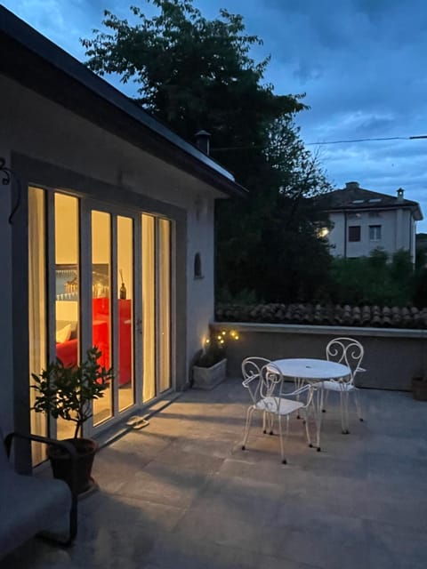 View (from property/room), Balcony/Terrace