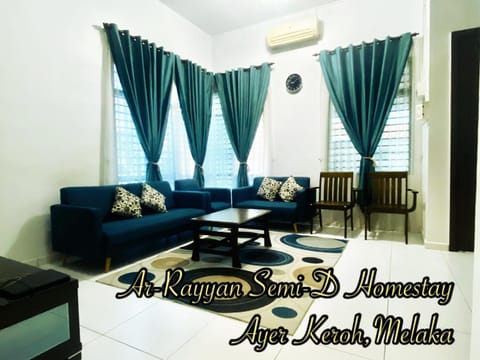 Ar-Rayyan SemiD Homestay Ayer Keroh Melaka House in Malacca