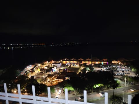 Balcony/Terrace, City view