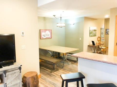 Bear Creek Lodge 301AB by Alpine Lodging Telluride Apartment in Mountain Village