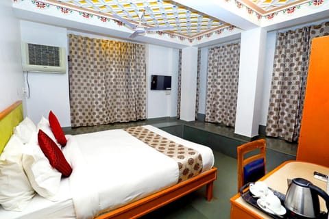 THE KESAR NIWAS Hotel in Udaipur