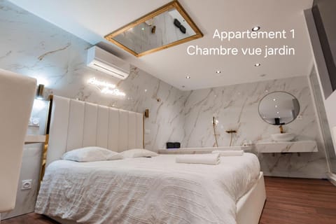 L'expérience LOVE ROOM Apartment in Auvergne-Rhône-Alpes