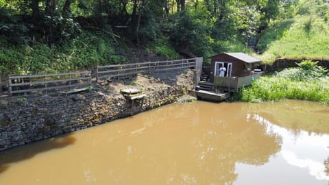 Ogdenclough fisherie log cabin Campground/ 
RV Resort in Oldham District