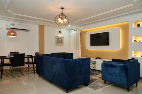 appartement cosy free bonapriso Condo in Douala
