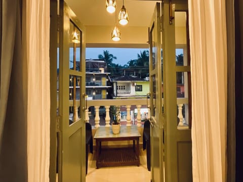 One Light Stays - Naga Satyavati Morjim Hotel in Mandrem