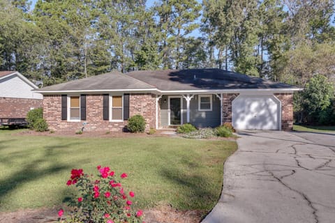 Summerville Vacation Rental 4 Mi to Downtown! House in Goose Creek