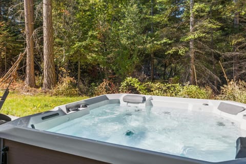 Day, Natural landscape, Hot Tub