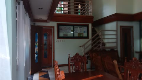 Magooz Homestay Villa in Island Garden City of Samal