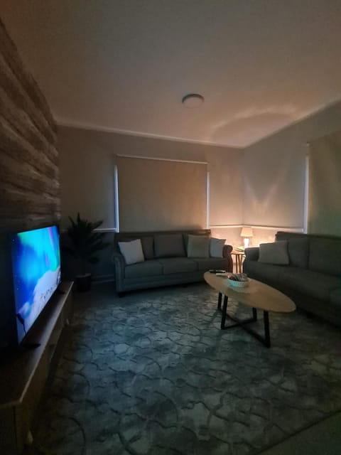 شقه عائلية ٣ غرف نوم مؤثثة لاحتياجاتكم Condo in Makkah Province