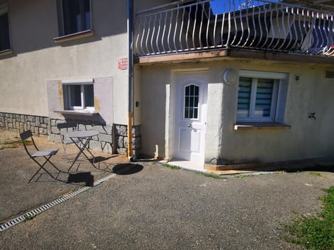 T1 bis, jardin, proche du centre Condo in Grenoble