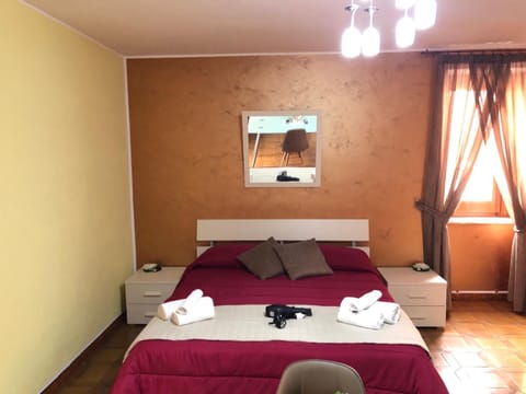 Monolocale con letto Matrimoniale in centro Apartment in Vibo Valentia