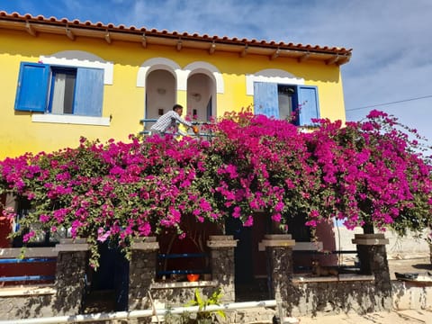 Kuartinho - Casa Torre House in Sal, Cabo Verde