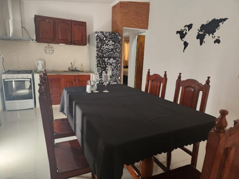 Kitchen or kitchenette, Dining area, stove