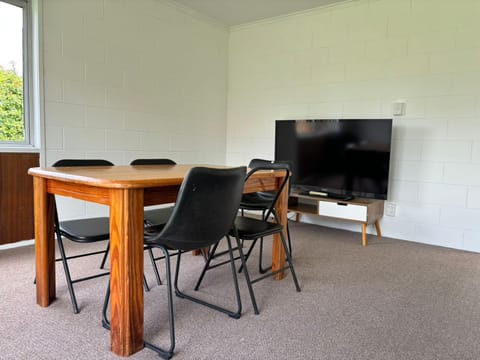 Avondale Tidy Unit 1 Vacation rental in Auckland