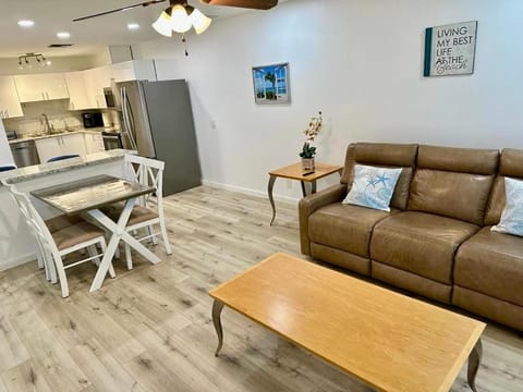 Seashell 5 Apartment in Boynton Beach