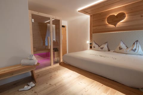 Baita Velon Hotel in Province of Brescia