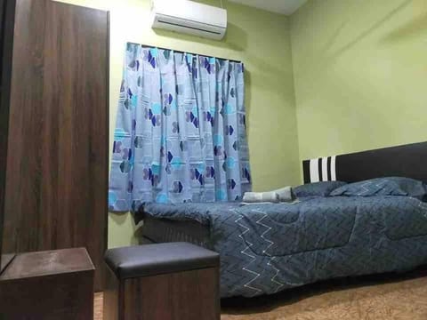 Hajah Umi Homestay Los World of Tambun Ipoh LWOT House in Ipoh