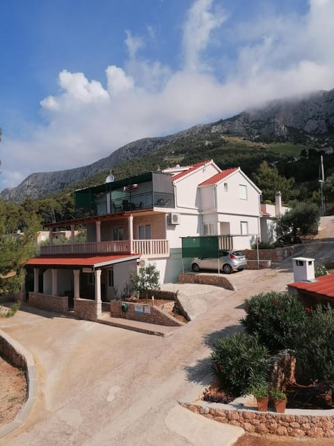 Apartments Berti Apartment in Dubrovnik-Neretva County
