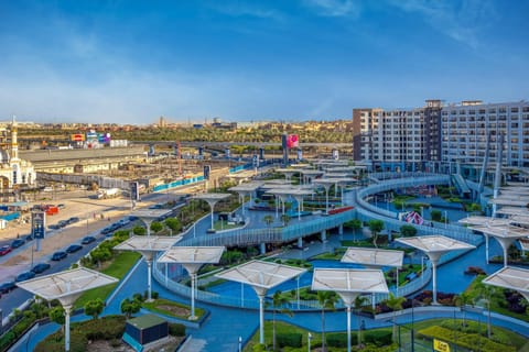 Bird's eye view, View (from property/room), View (from property/room), Balcony/Terrace, City view, City view, Street view, Street view, Inner courtyard view