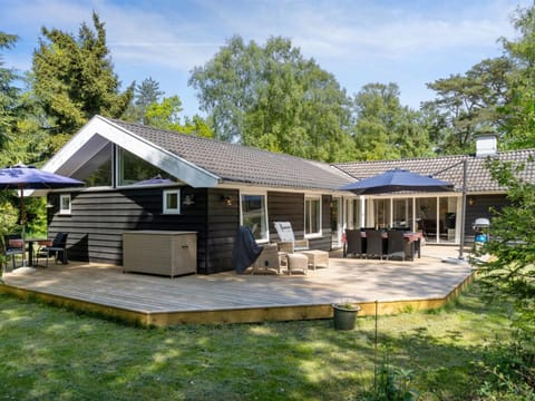 Holiday Home Amina - 1-1km from the sea by Interhome House in Zealand