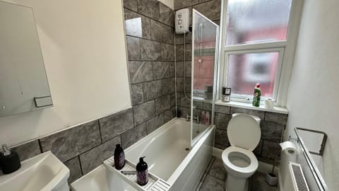 Bathroom, Bedroom