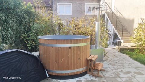 Hot Tub, Open Air Bath