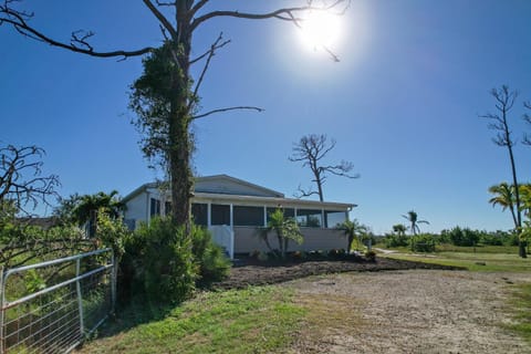 Property building, Natural landscape, Garden