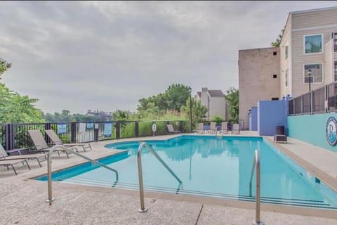 Pool view, Swimming pool