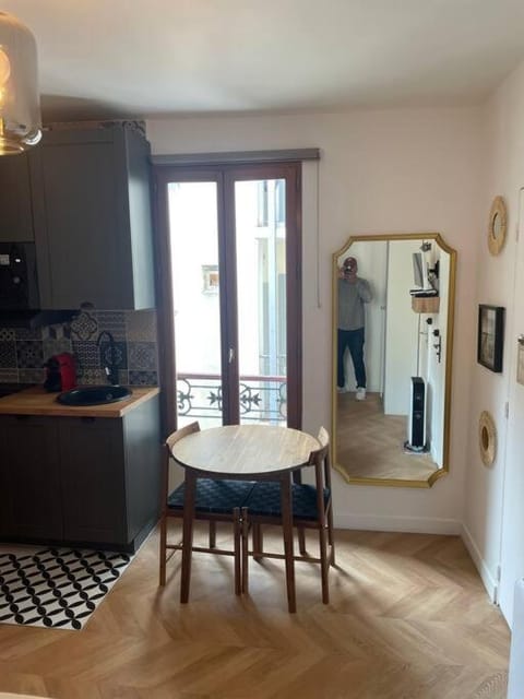 The place to be in Paris Apartment in Clichy
