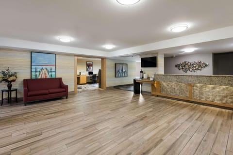 Best Western Holiday Lodge Hotel in Clear Lake