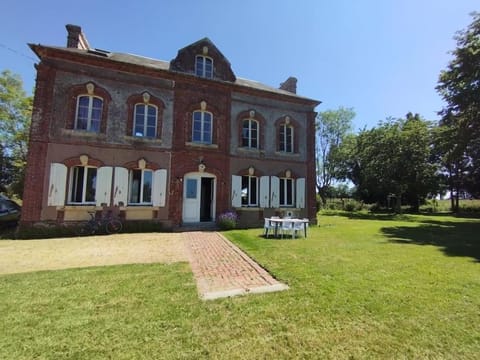 Property building, Garden, Garden view