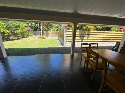 Balcony/Terrace, Dining area, Garden view