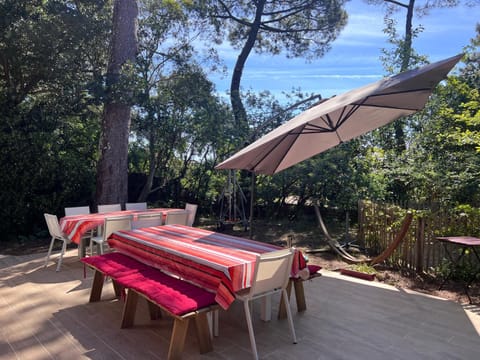 Maison familiale en plein centre du Cap Ferret House in La Teste-de-Buch