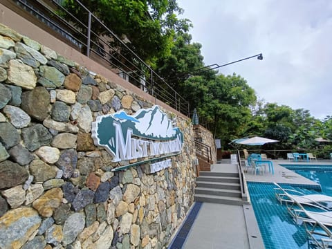 Mist Mountain Resort powered by Cocotel Resort in Cebu City