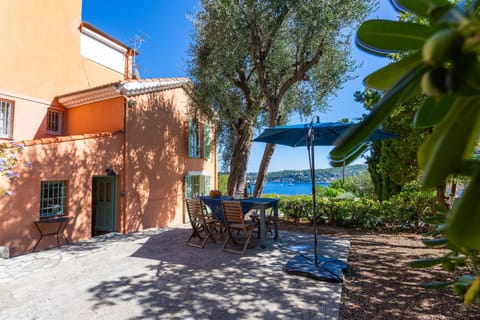 Property building, Patio, Sea view