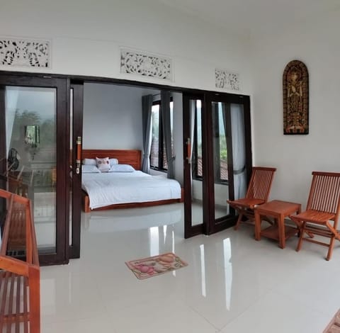 Living room, Seating area, Bedroom