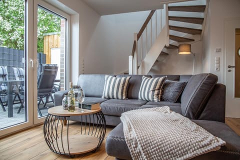 50068 "Deichkajüte 4" House in Wangerland