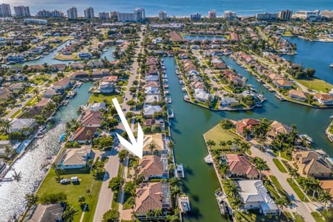 Island Oasis House in Marco Island