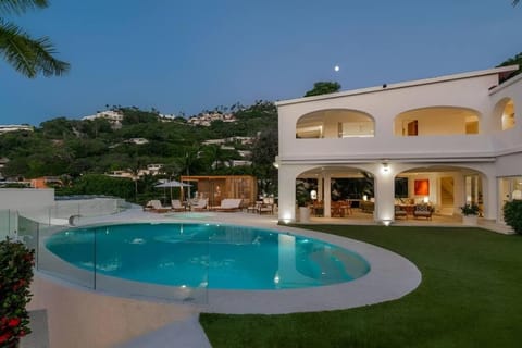 Spectacular Bay-View Home Villa in Acapulco