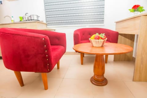 Aji 1BED Studio Flat Condominio in Lagos