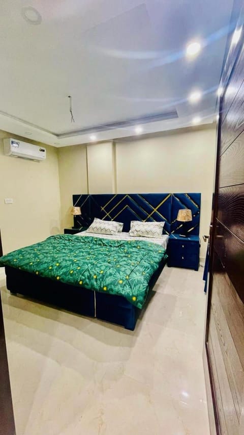 bed space available in al majaaz 1 sharjah Copropriété in Al Sharjah