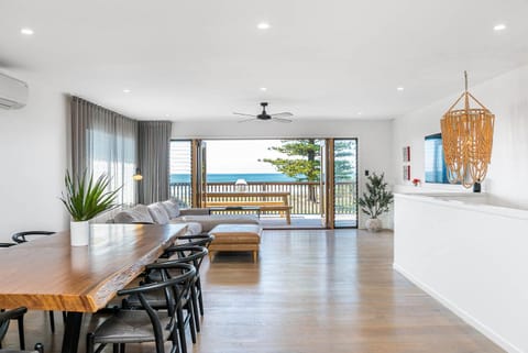 A Perfect Stay - Eclipse House in Lennox Head