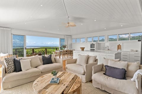 A Perfect Stay - The Beach House Casa in Lennox Head