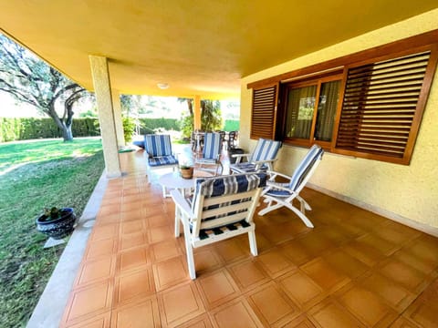 Garden, Balcony/Terrace