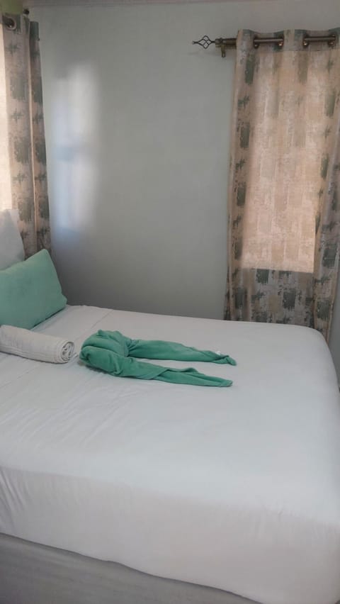 Latona Guest House Bed and Breakfast in Johannesburg