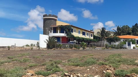 Casa Torre Bed and Breakfast in Sal, Cabo Verde