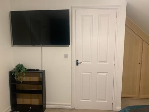 Comfy double Bedroom in Greater Manchester Vacation rental in Manchester