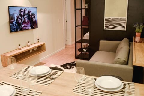 TV and multimedia, Living room, Dining area