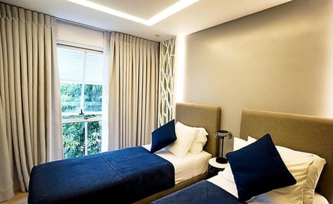 Neroki's Crib Cozy & Luxurious Staycation! Condo in Cebu City
