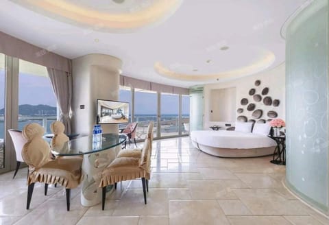 Sanya Romantic Journey Sea Resort & Spa Apartment hotel in Sanya